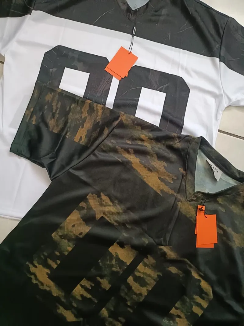 Oversize Camu 00 · vista 1